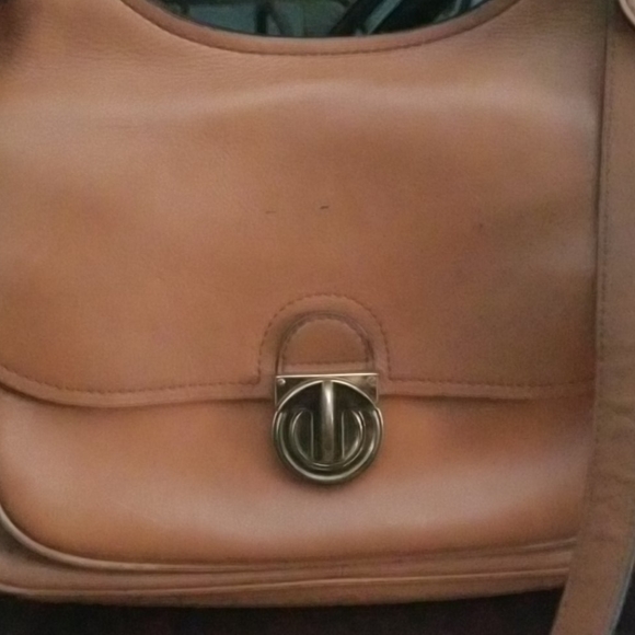 Tory Burch Handbag "Flash Sale" - Picture 2 of 9